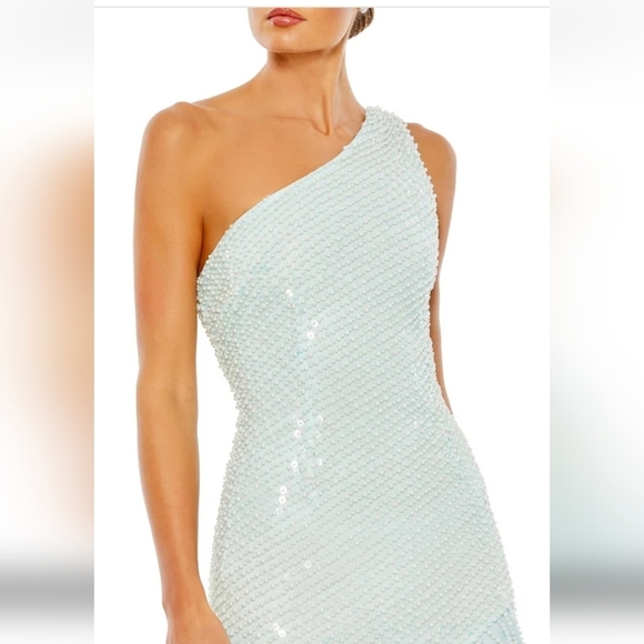 One Shoulder Pearl and sewuin Asymmetrical Hem Gown Seafoam NWT 12